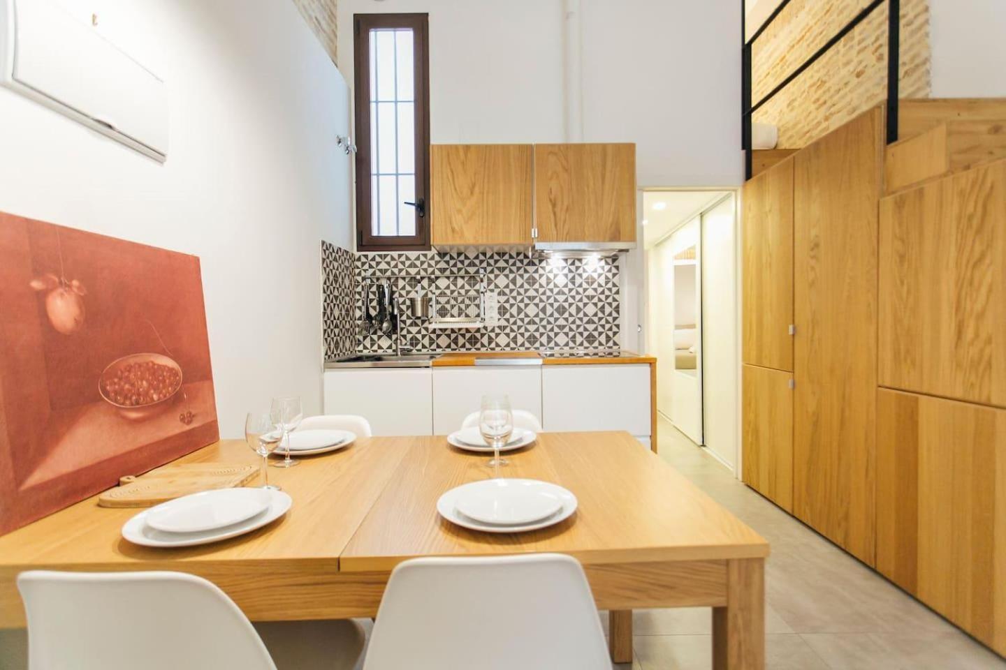 Amplio Apartamento De Diseno Precioso De Estilo Sevillano En Pleno Centro Екстер'єр фото